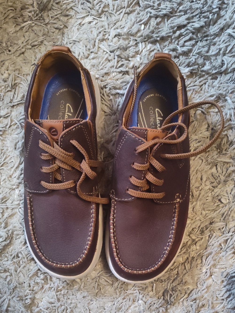 Clarks Men’s Brown Leather Boat Shoes with Tan Laces